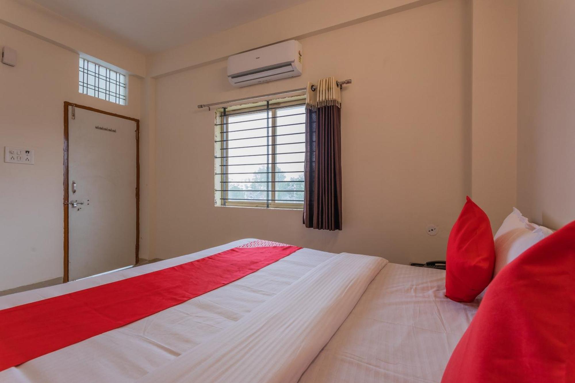 Hotel O Ocean Pearl Indore Buitenkant foto