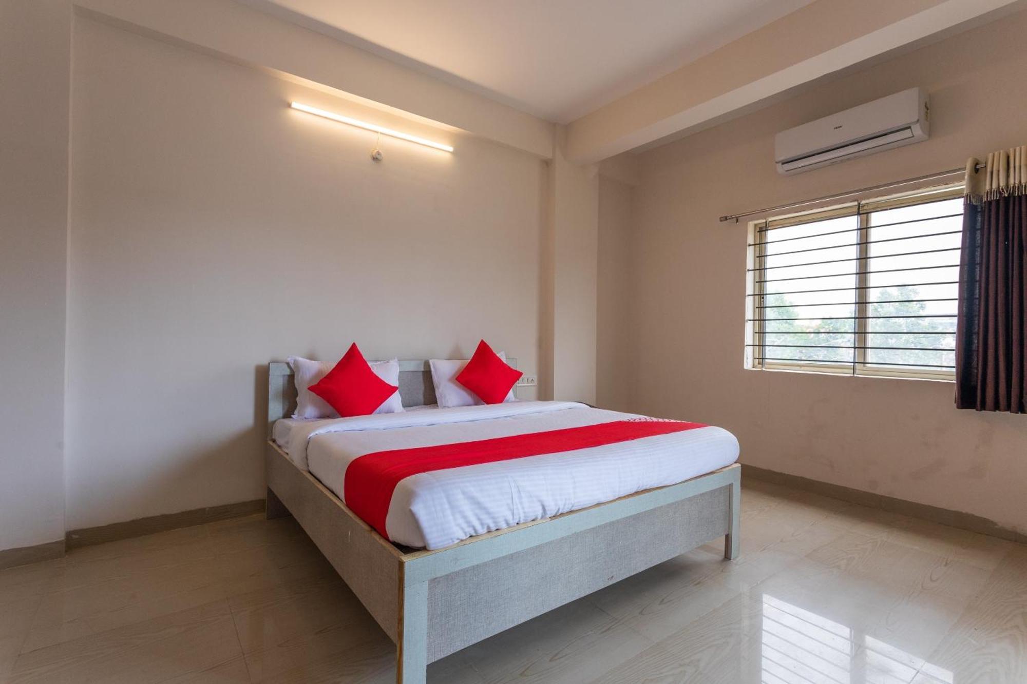 Hotel O Ocean Pearl Indore Buitenkant foto